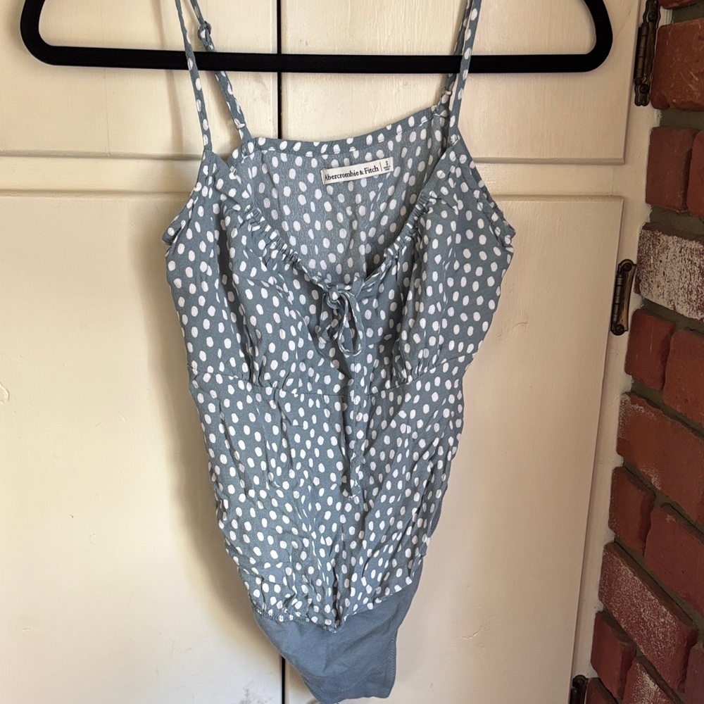 Abercrombie and Fitch Polkadot Bodysuit - Picture 4 of 7
